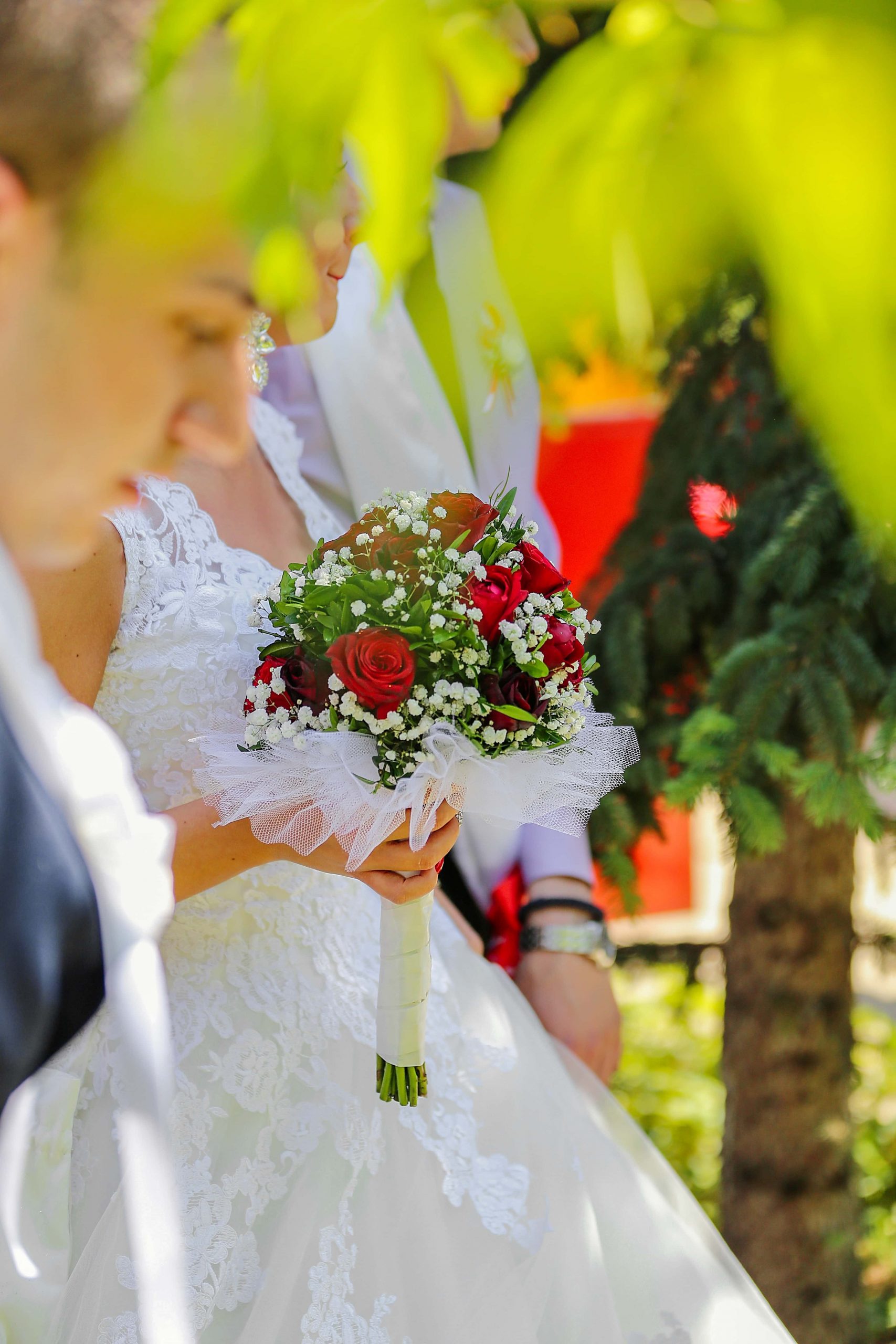 Il trionfale matrimonio di Chiara Ferragni e Fedez a Noto
