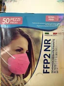 La futilità dello scandalo: da mascherine rosa a reality show