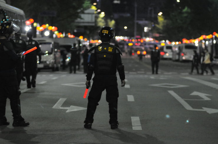 Le forze dell'ordine sono pronte a intervenire - Foto Pexels - Emmepress.com