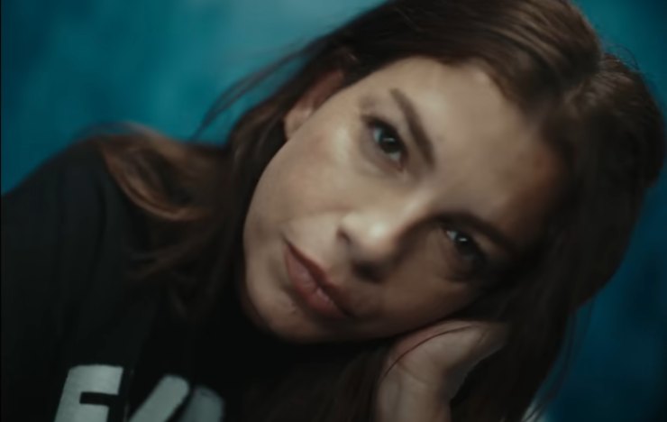 Emma Marrone con Brutta Storia