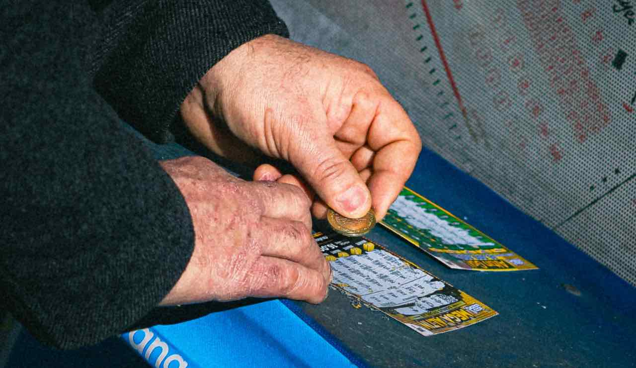 lotteria - gratta e vinci - jackpot - pexels- emmepress