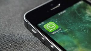 Whatsapp e i suoi rischi - Foto Pixabay - Emmepresse.com