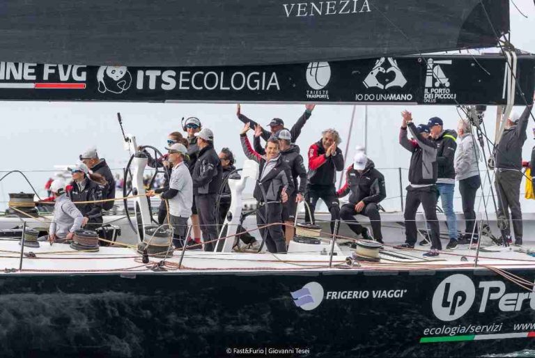 Un’edizione di “Domenica Live” ricca di sorprese: matrimoni, riconciliazioni e rivelazioni esclusive