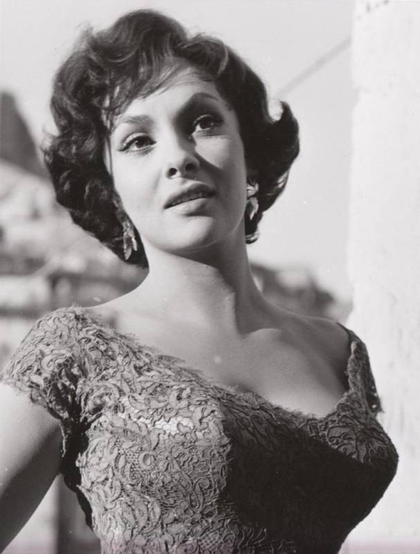 Addio alla leggendaria “Bersagliera”: scomparsa Gina Lollobrigida
