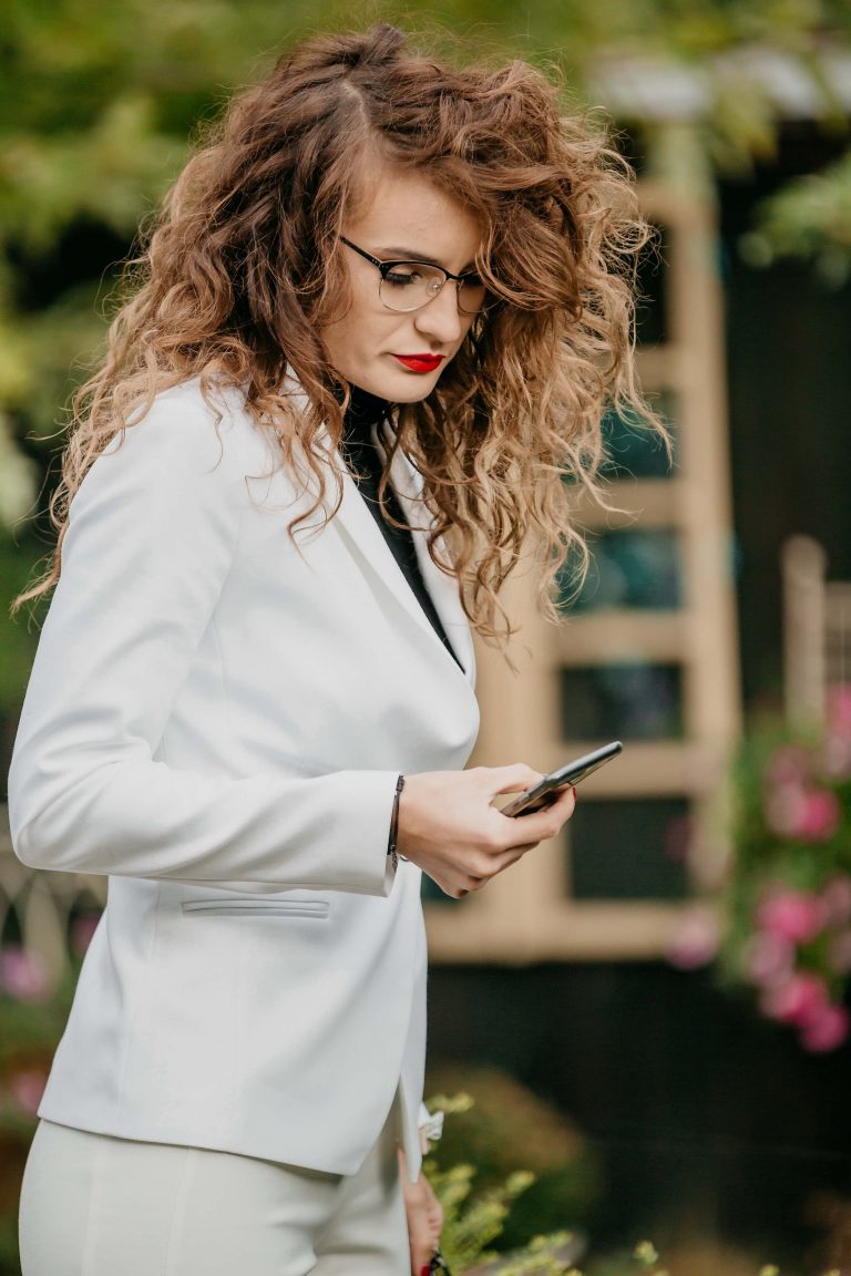 L’ascesa di Alessandra Amoroso: da cantante a volto di OVS