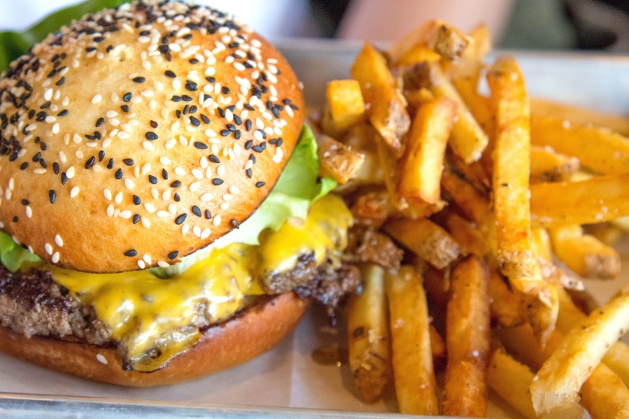 Deliziosi Burger di Soia e Melanzane: Ricetta Vegana Semplice e Gustosa