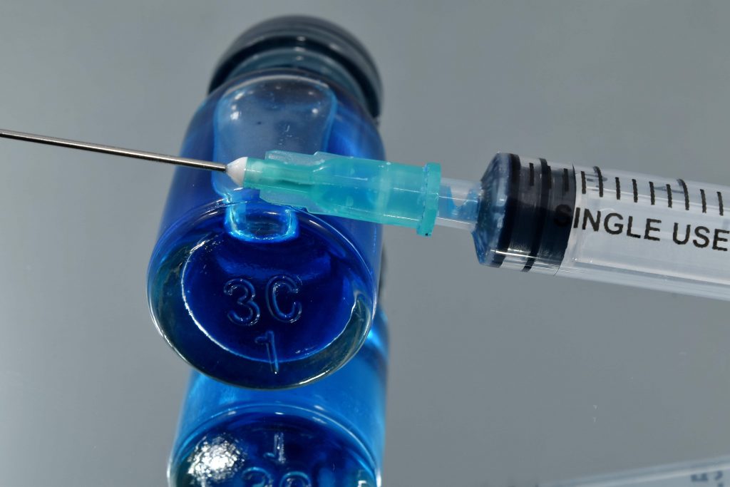 La cantante Mietta chiarisce la sua posizione sui vaccini a Verissimo