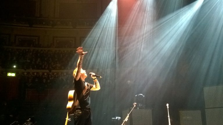 Il nuovo album di Ed Sheeran: “Subtract”, un viaggio nell’anima