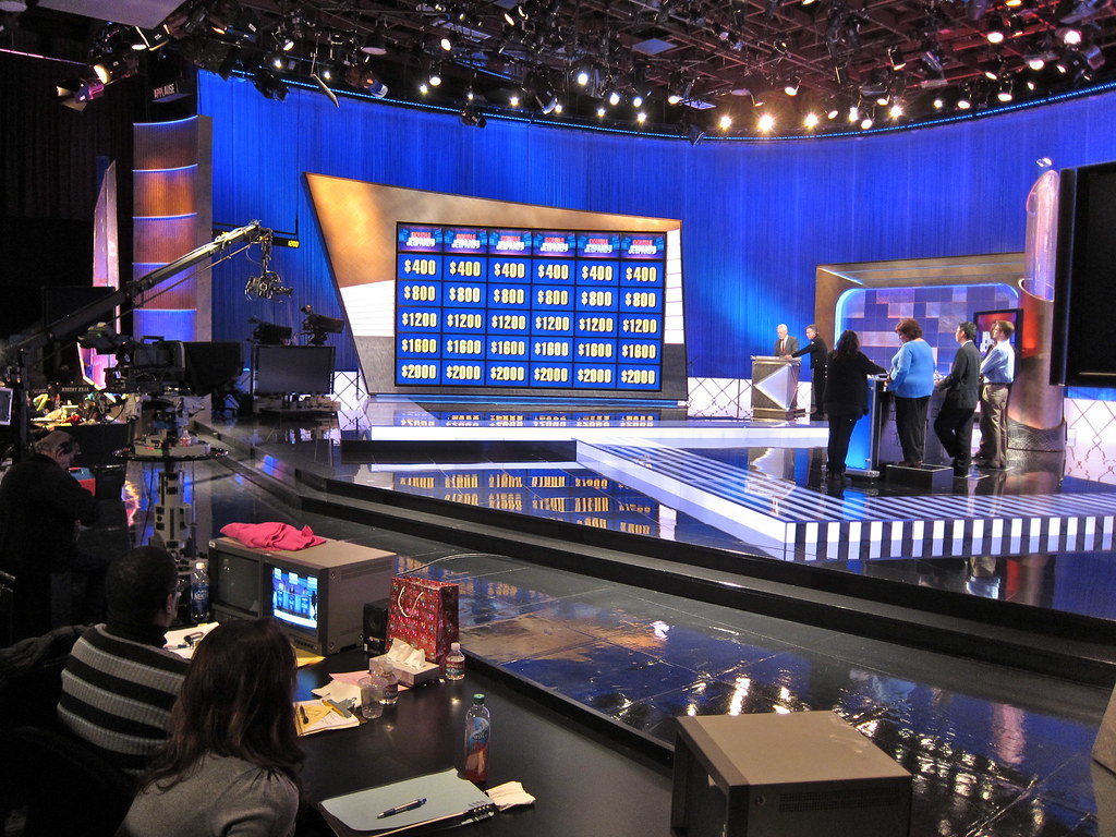 Gerry Scotti conduce “The Wall”, nuovo game show Mediaset