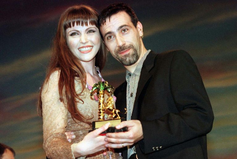 Il duo Jalisse: esclusi da Sanremo, ma trionfano nel mondo