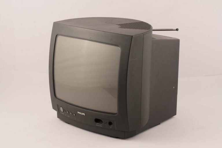 Titolo: Trentennale di “Non è la Rai”: Mediaset Extra celebra un’icona televisiva