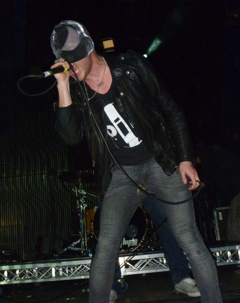 Ilary Blasi presenta “Star in the Star”: un’esplosione di talento su Canale 5