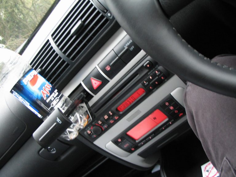 Radio LEON: Un’onda radiofonica innovativa che si afferma nel panorama nazionale