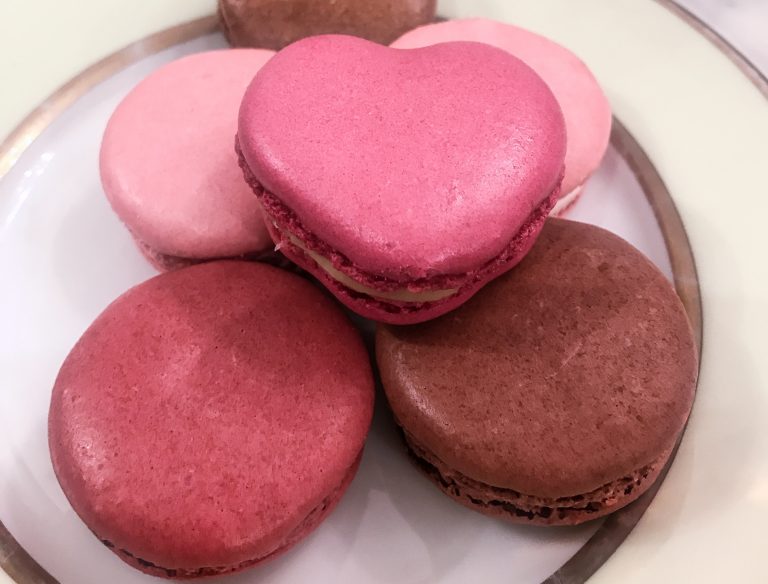 Un nuovo sapore conquista il palato: il Bacio Perugina si veste di rosa