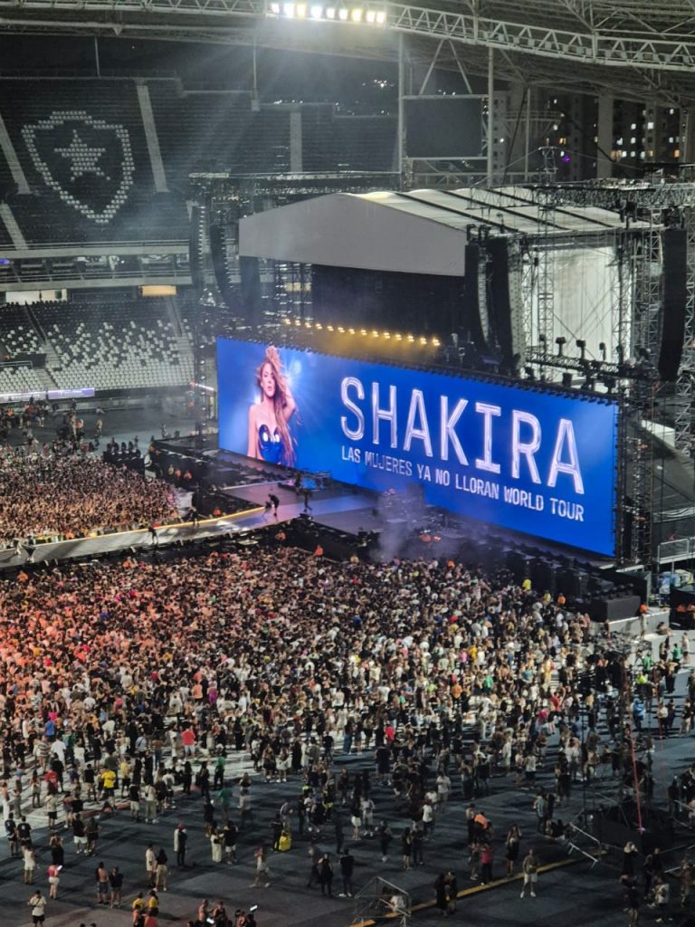 Il nuovo album di Shakira: “Las Mujeres Ya No Lloran” disponibile ora