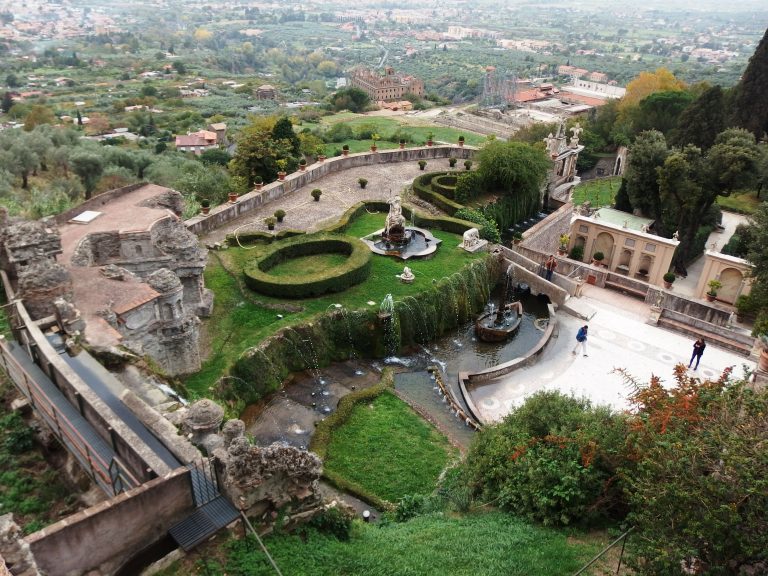 Villa d’Este, Tivoli: Un Gioiello Rinascimentale