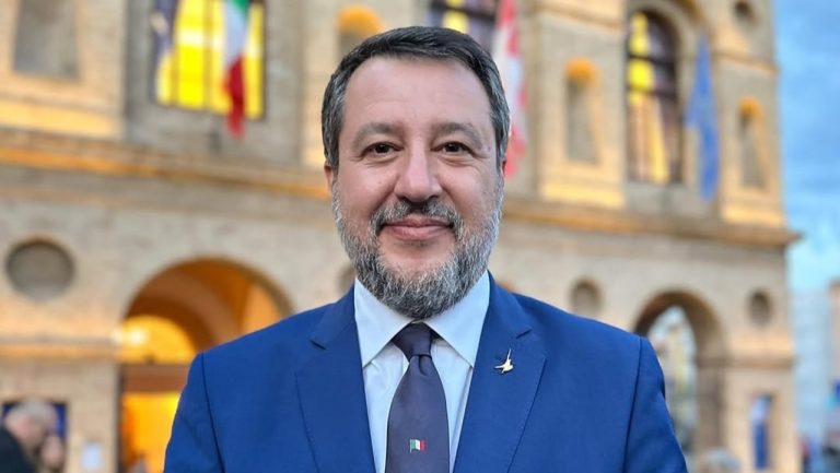 Il ministro Matteo Salvini - Foto dal suo profilo Instagram - Emmepress.com