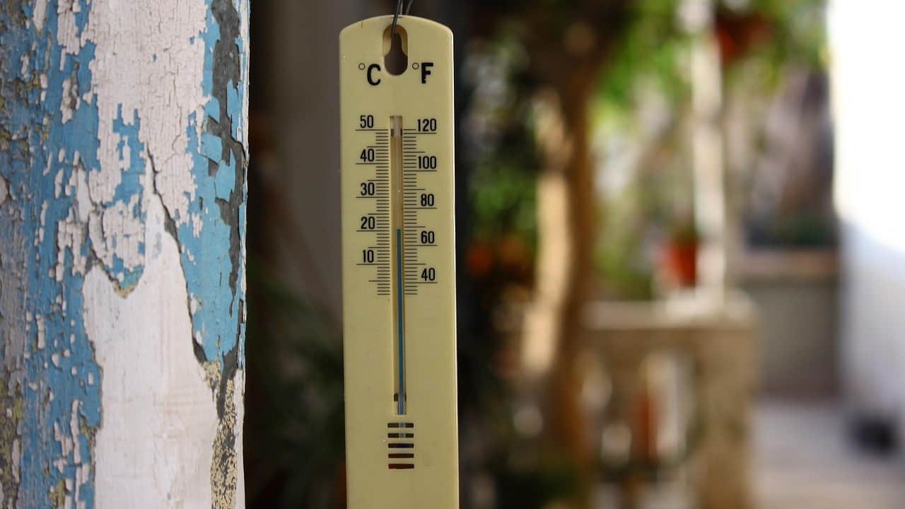 Un termometro in città - Foto Pexels - Emmepress.com