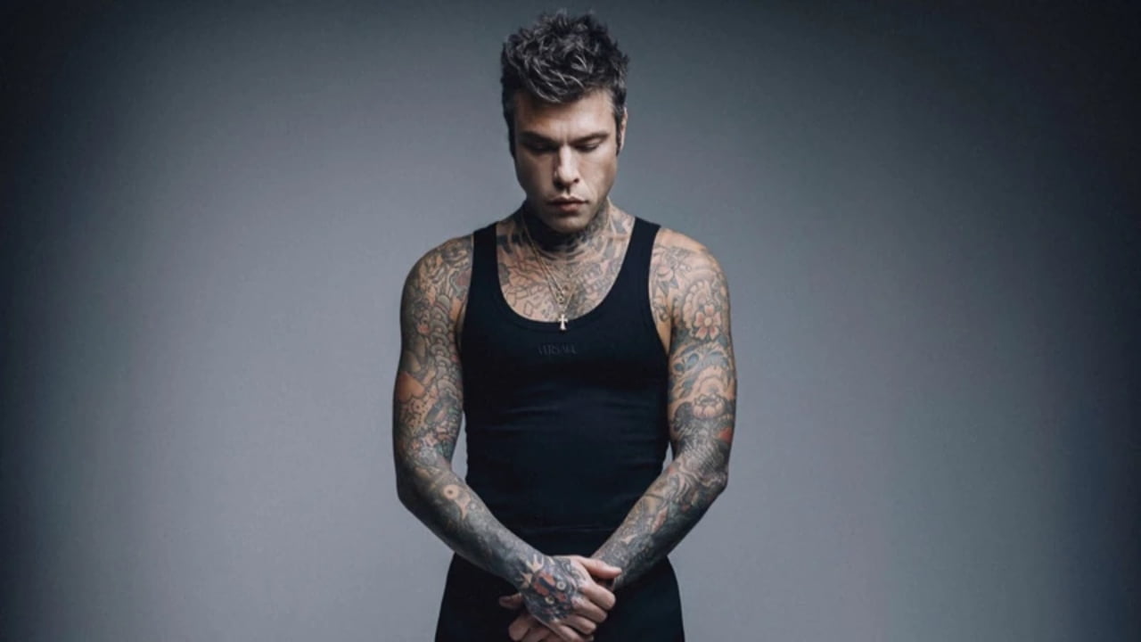 Errori, cadute e risalite: il nuovo libro di Fedez arriva il 21 ottobre