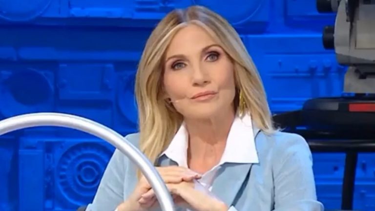 Lorella Cuccarini - Screen YouTube - Emmepress.com