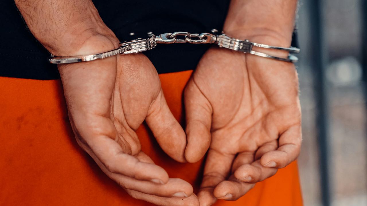 carcere - manette - galera - pexels- emmepress