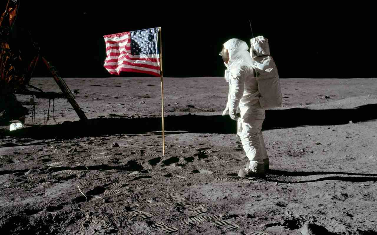 Scoperta una seconda luna sulla Terra